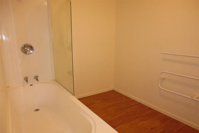 Photo of property in 37e Hindmarsh Street, Johnsonville, Wellington, 6037