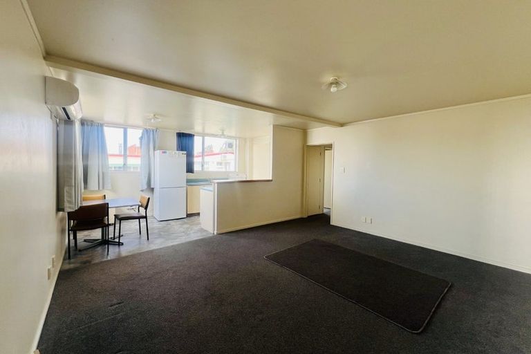 Photo of property in 8 Titan Street, North Dunedin, Dunedin, 9016