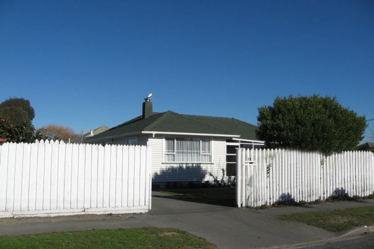 Photo of property in 91 Willryan Avenue, New Brighton, Christchurch, 8083