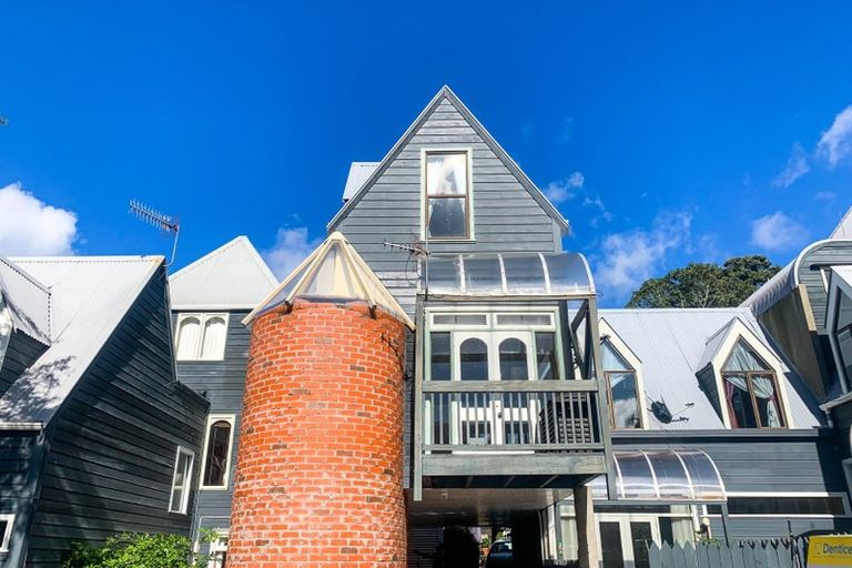 Photo of property in 5/1 Cottleville Terrace, Thorndon, Wellington, 6011