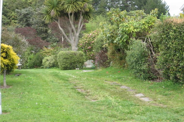 Photo of property in 12 Wharetoroa Drive, Rotoiti Forest, Rotorua, 3074