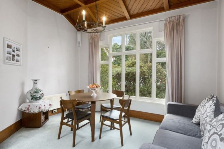 Photo of property in 5 Three Mile Hill Road, Halfway Bush, Dunedin, 9010