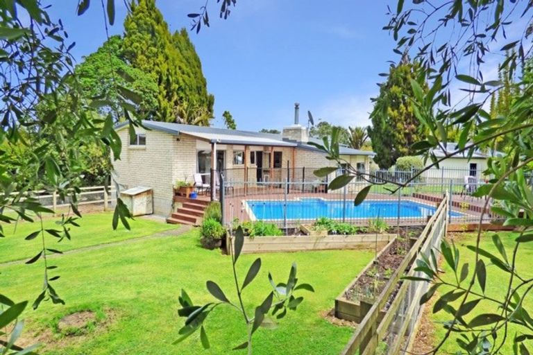 Photo of property in 42 Kendall Road, Kerikeri, 0230