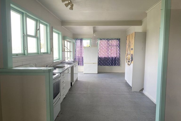 Photo of property in 11 Gordon Road, Papatoetoe, Auckland, 2025