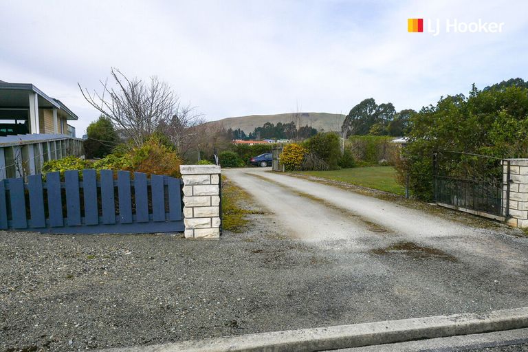 Photo of property in 96 District Road, Palmerston, 9430