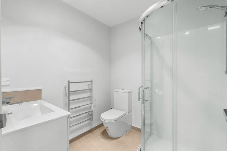 Photo of property in 42 Centennial Avenue, Riccarton, Christchurch, 8041