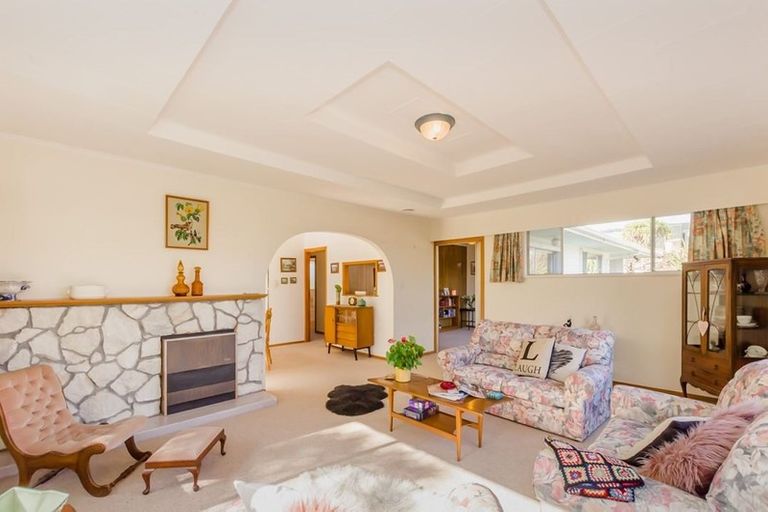 Photo of property in 21 Kohekohe Road, Waikanae, 5036