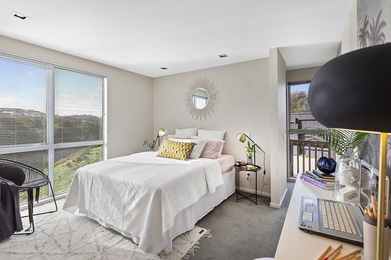 Photo of property in 37a Gurkha Crescent, Khandallah, Wellington, 6035