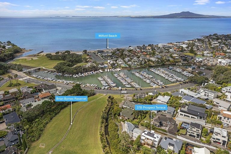 Photo of property in 2/37 Prospect Terrace, Milford, Auckland, 0620