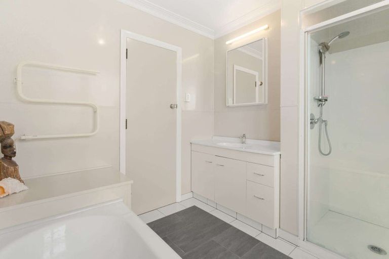 Photo of property in 27 Thames Street, Mosgiel, 9024