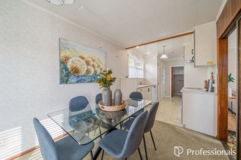 Photo of property in 12 Tawhai Street, Stokes Valley, Lower Hutt, 5019
