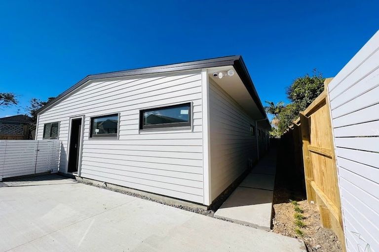 Photo of property in 82e Eversleigh Road, Belmont, Auckland, 0622