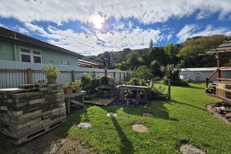 Photo of property in 35 Chelmer Street, Oamaru, 9400