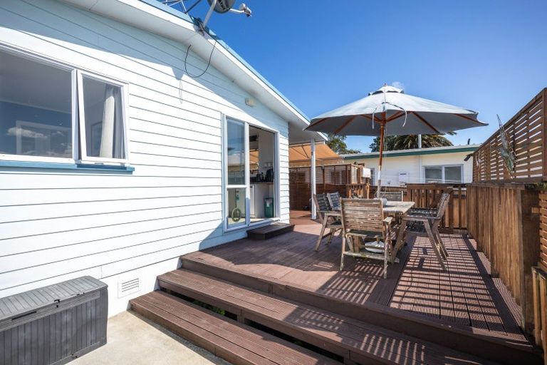 Photo of property in 18 Raniera Street, Glen Avon, New Plymouth, 4312