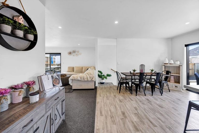 Photo of property in 14 Mahoe Street, Inglewood, 4330