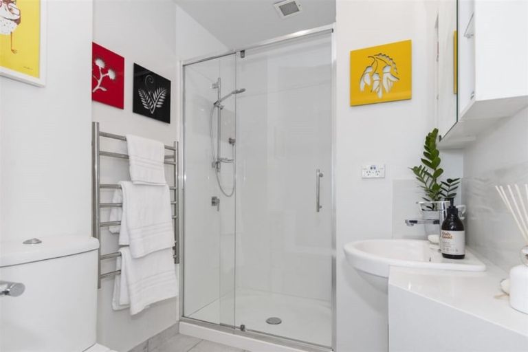 Photo of property in Beaumont Apartments, 12/12 Maunganui Road, Mount Maunganui, 3116