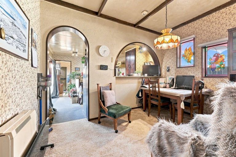 Photo of property in 55 Royal Crescent, Saint Kilda, Dunedin, 9012