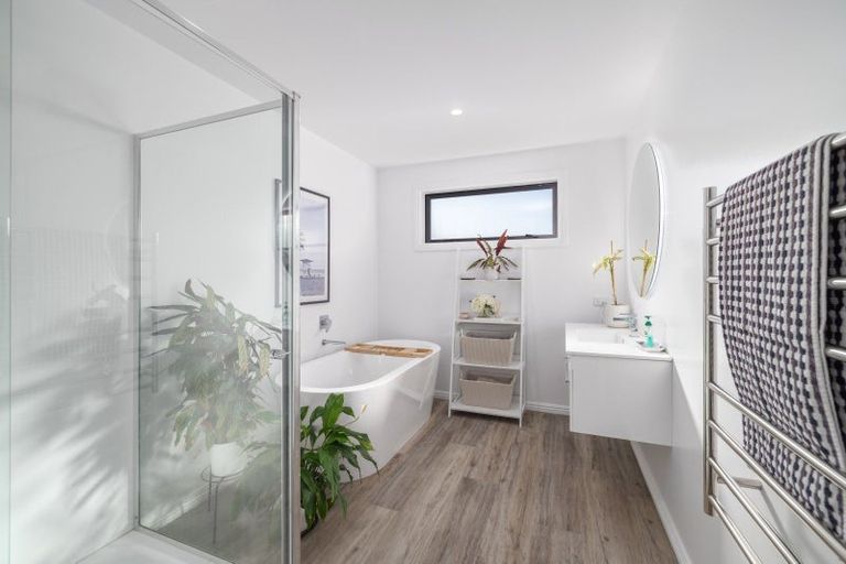 Photo of property in 8 Mackinnon Street, Marshland, 8083