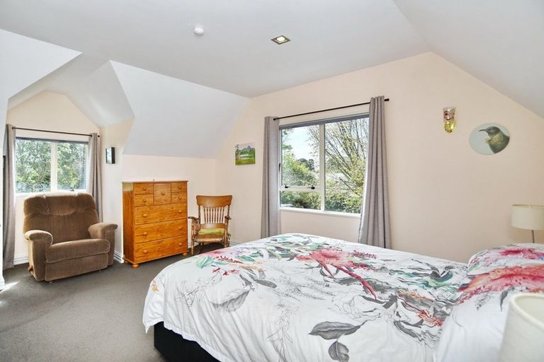 Photo of property in 12 Thornley Place, Woodend, 7610