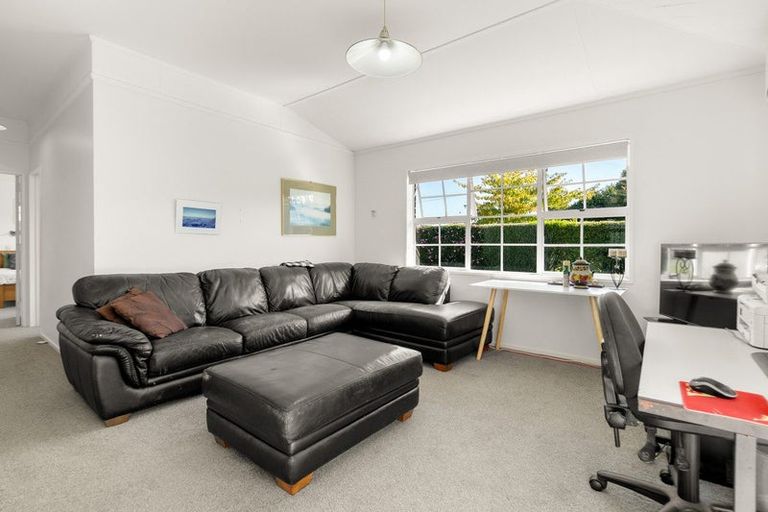 Photo of property in 86 Shakespeare Street, Leamington, Cambridge, 3432
