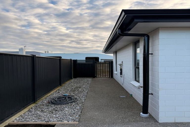 Photo of property in 30b Holloway Street, Waikiwi, Invercargill, 9810