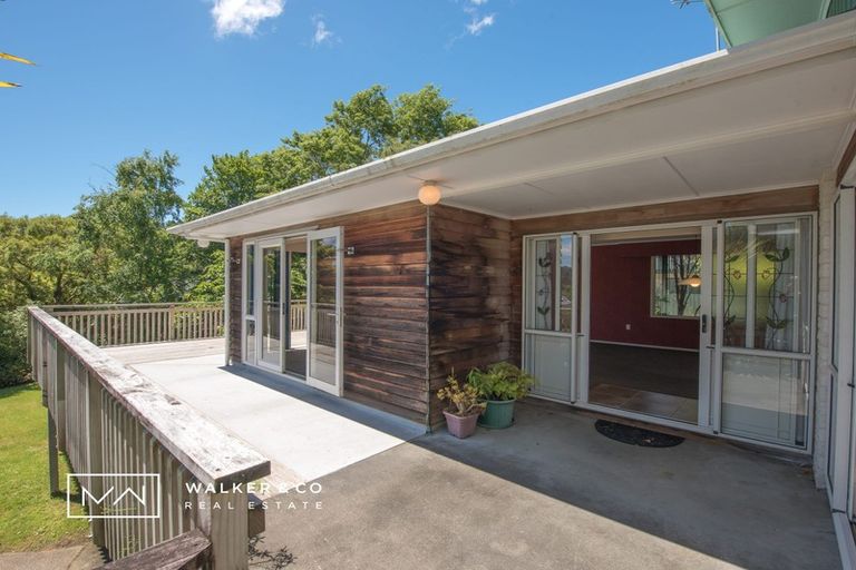 Photo of property in 9 Zeala Grove, Stokes Valley, Lower Hutt, 5019