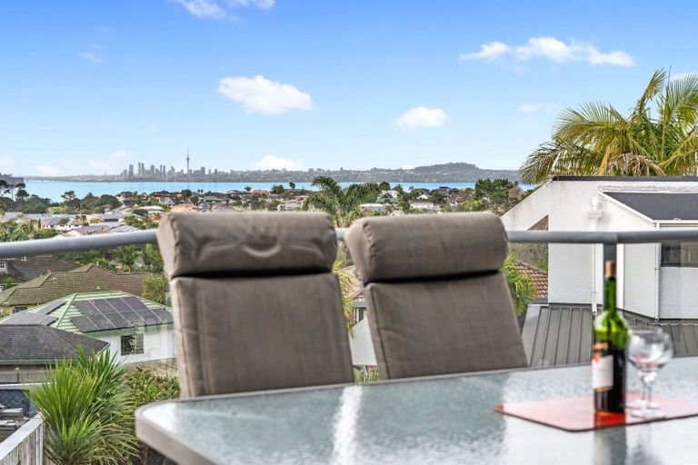 Photo of property in 157e Hobsonville Road, West Harbour, Auckland, 0618