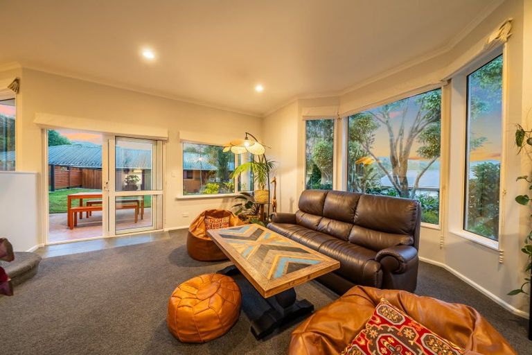 Photo of property in 7 Carlow Grove, Birchville, Upper Hutt, 5018