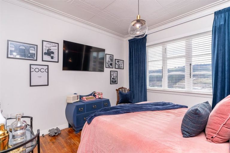 Photo of property in 24 Scotland Terrace, Green Island, Dunedin, 9018