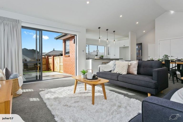 Photo of property in 13 Jarrett Terrace, Leamington, Cambridge, 3432