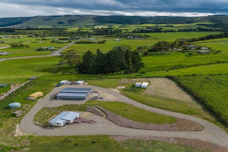 Photo of property in 27 Bakers Road, Waimate, 7978