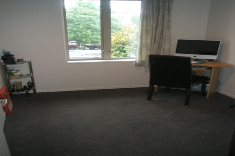 Photo of property in 10a Deyell Crescent, Sydenham, Christchurch, 8023