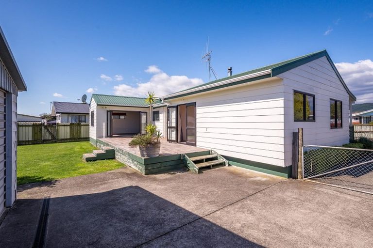 Photo of property in 4 Broadbelt Grove, Levin, 5510