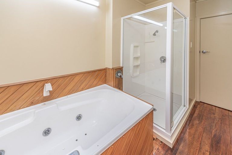 Photo of property in 6 Plunket Street, Durie Hill, Whanganui, 4500