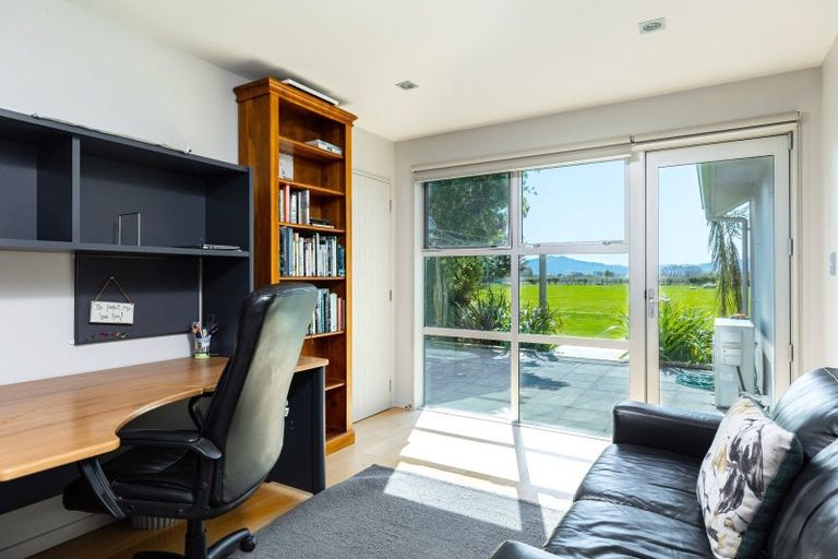 Photo of property in 159 Dry Hills Lane, Riverlands, Blenheim, 7274