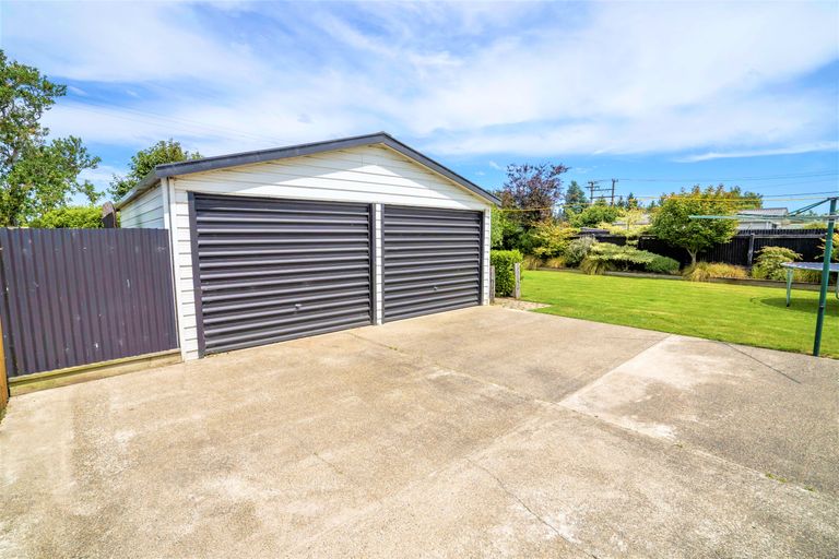 Photo of property in 69 Cargill Street, Waikiwi, Invercargill, 9810