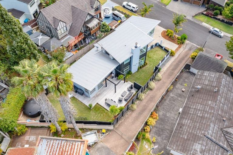 Photo of property in 357 Royal Road, Massey, Auckland, 0614