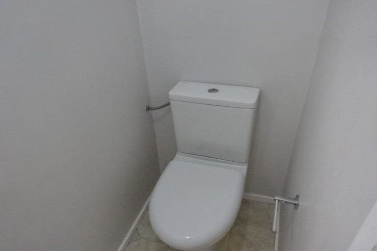 Photo of property in 83 Tiri Road, Tindalls Beach, Whangaparaoa, 0930