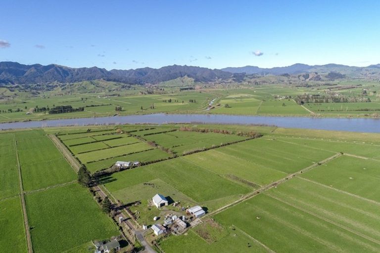 Photo of property in 316 Huirau Road, Turua, 3574