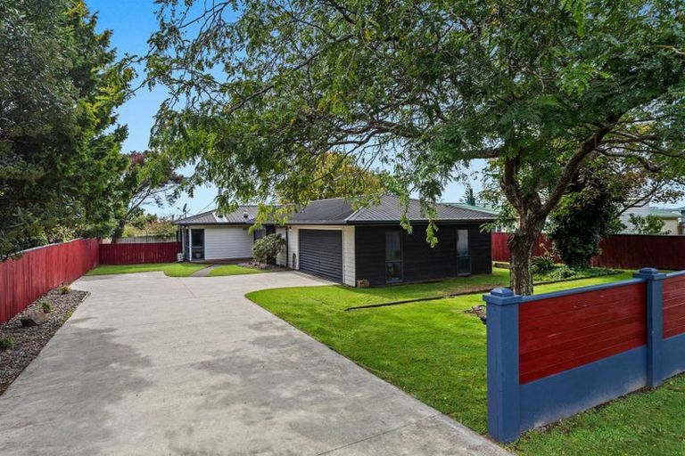 Photo of property in 24 Pakeha Street, Matata, 3194