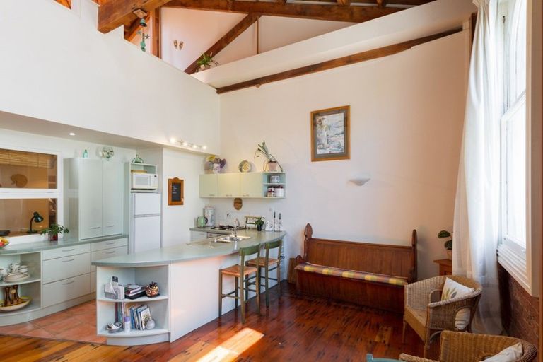 Photo of property in Maison Cabriole Building, 5/60 Courtenay Place, Te Aro, Wellington, 6011