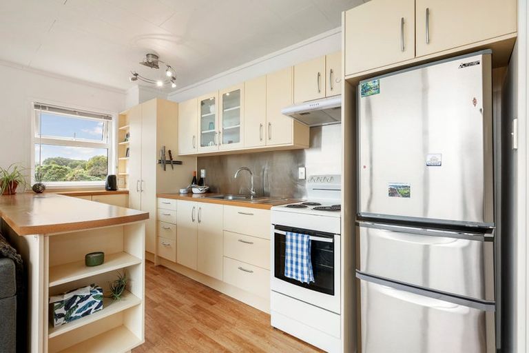 Photo of property in 6/24 Patanga Crescent, Thorndon, Wellington, 6011