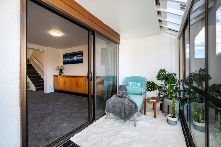 Photo of property in 11 Tamahine Street, Maupuia, Wellington, 6022