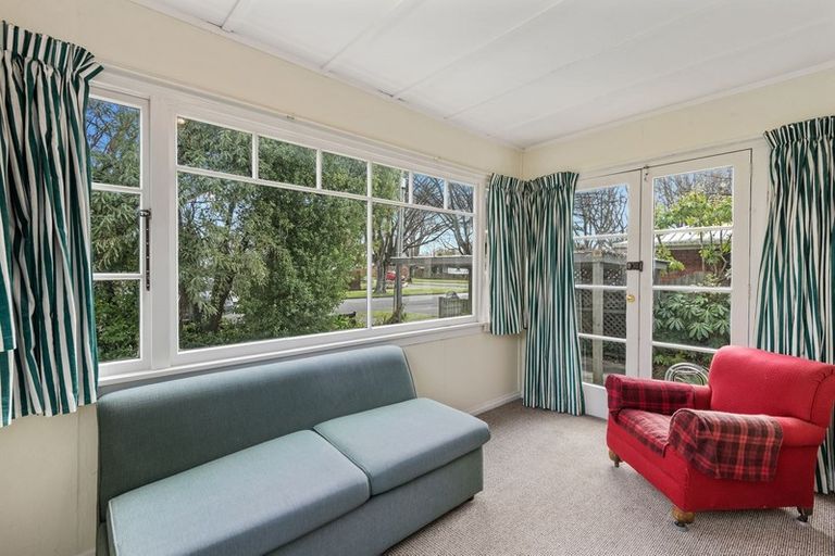 Photo of property in 24 Severn Street, St Albans, Christchurch, 8014