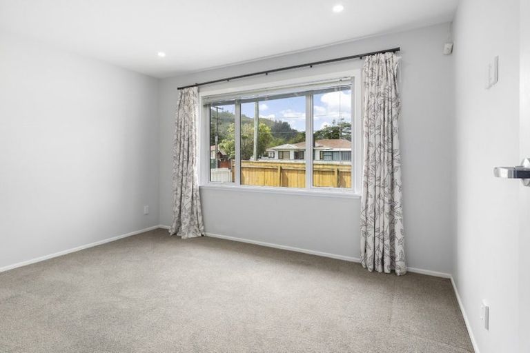 Photo of property in 28 Russell Road, Wainuiomata, Lower Hutt, 5014