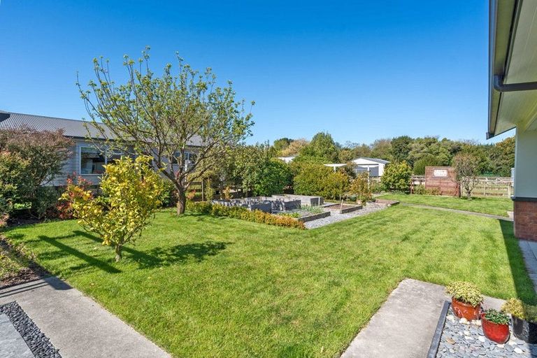 Photo of property in 40a Richmond Road, Carterton, 5713