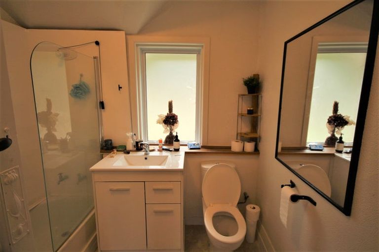 Photo of property in 26 Norfolk Street, Saint Clair, Dunedin, 9012