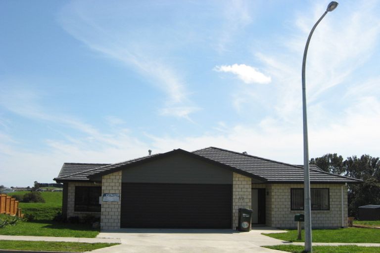 Photo of property in 57 Karamea Street, Whalers Gate, New Plymouth, 4310