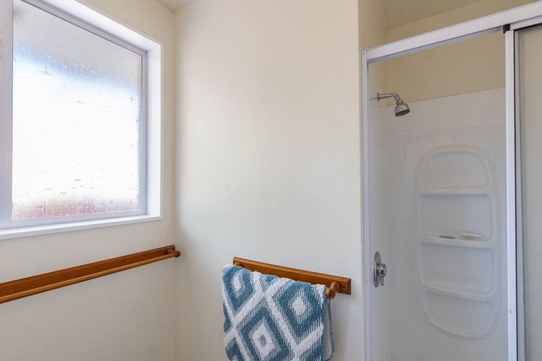 Photo of property in 76 Bush Street, Rangiora, 7400