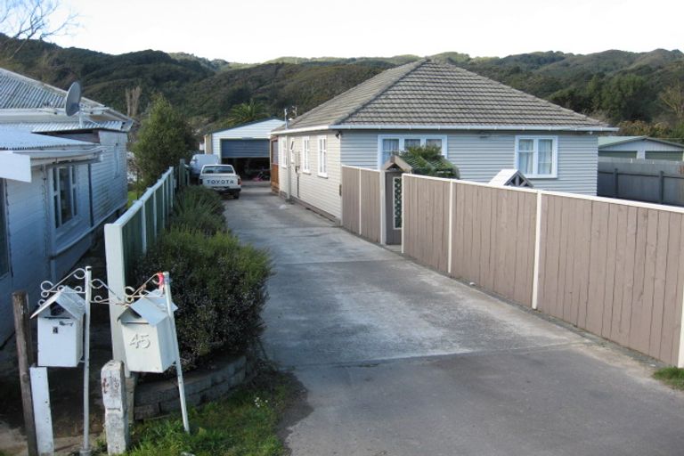 Photo of property in 45 Main Road, Wainuiomata, Lower Hutt, 5014